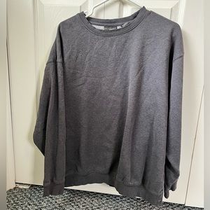 St. John’s Bay Grey Crewneck Sweatshirt